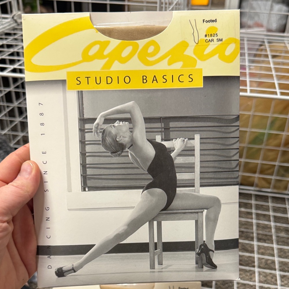 Capezio ADULT Studio Basics Footed Tights in CAR caramel/skin tone